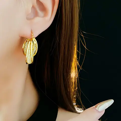 Gold Two piece Meshed Hoop/Dangler Earrings